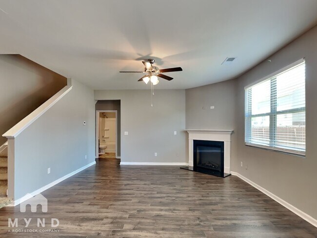 Foto del edificio - 1244 Big Poplar Way