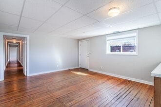 Building Photo - 84 E Main St