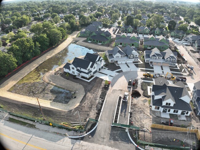 Foto del edificio - Residences at Charlie Court