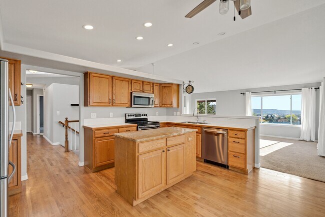 Building Photo - 4540 Granby Cir