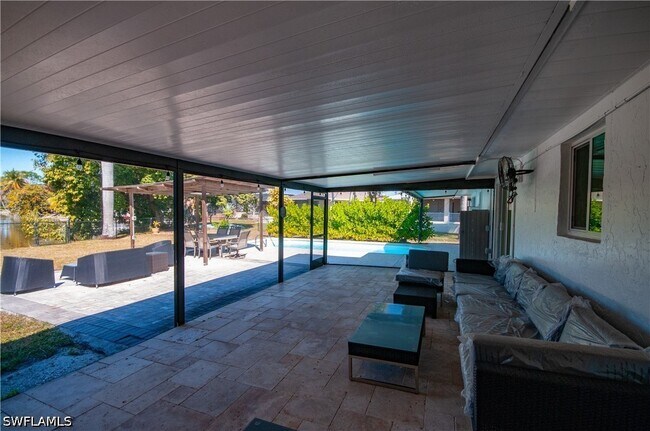 Foto del edificio - 54 Liberty Ln