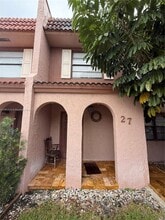 Building Photo - 27 Laredo Pl