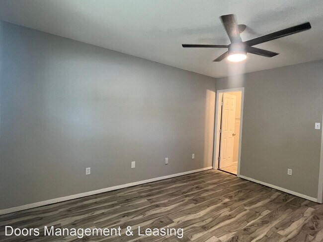 Foto del edificio - 3 br, 2 bath House - 9402 Elgin Avenue