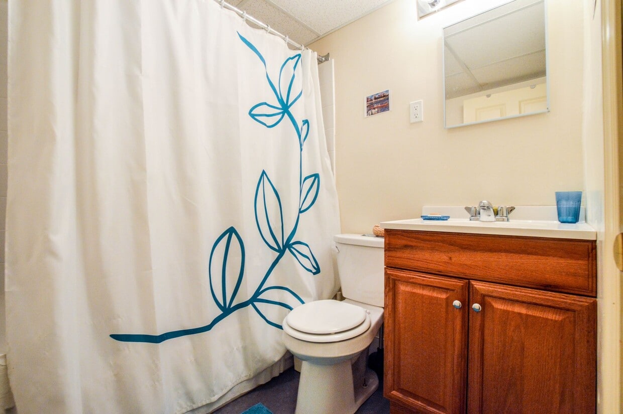Photo - 4501 Pine St (Philadelphia, PA)