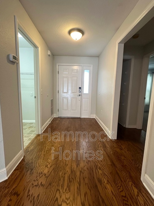 Foto del edificio - 7304 S West Shore Blvd