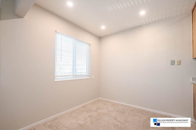 Foto del edificio - Newly remodeled Benicia 1st Street condo