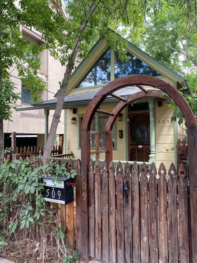 Foto principal - Cozy Home in Downtown Glenwood Springs