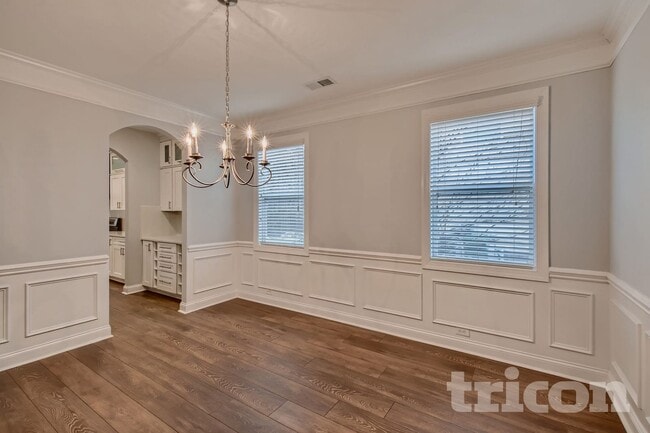 Foto del edificio - 428 Castlebury Ct