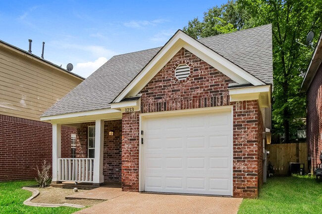 Foto del edificio - 1213 Calebs Ridge Dr