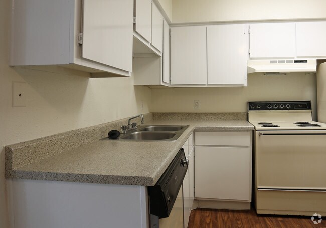 1hab, 1ba- 607 ft²- Cocina - Brandon Oaks