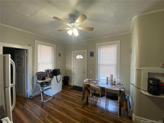 Building Photo - 436 West St