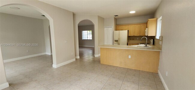 Building Photo - 16507 NW 91st Ave