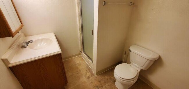 Building Photo - 2 bedroom in Billings MT 59102