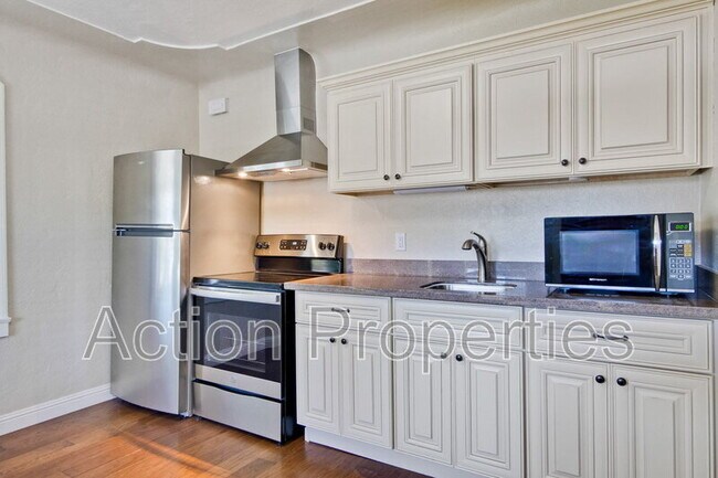 Foto del edificio - 124 Sunset Ave