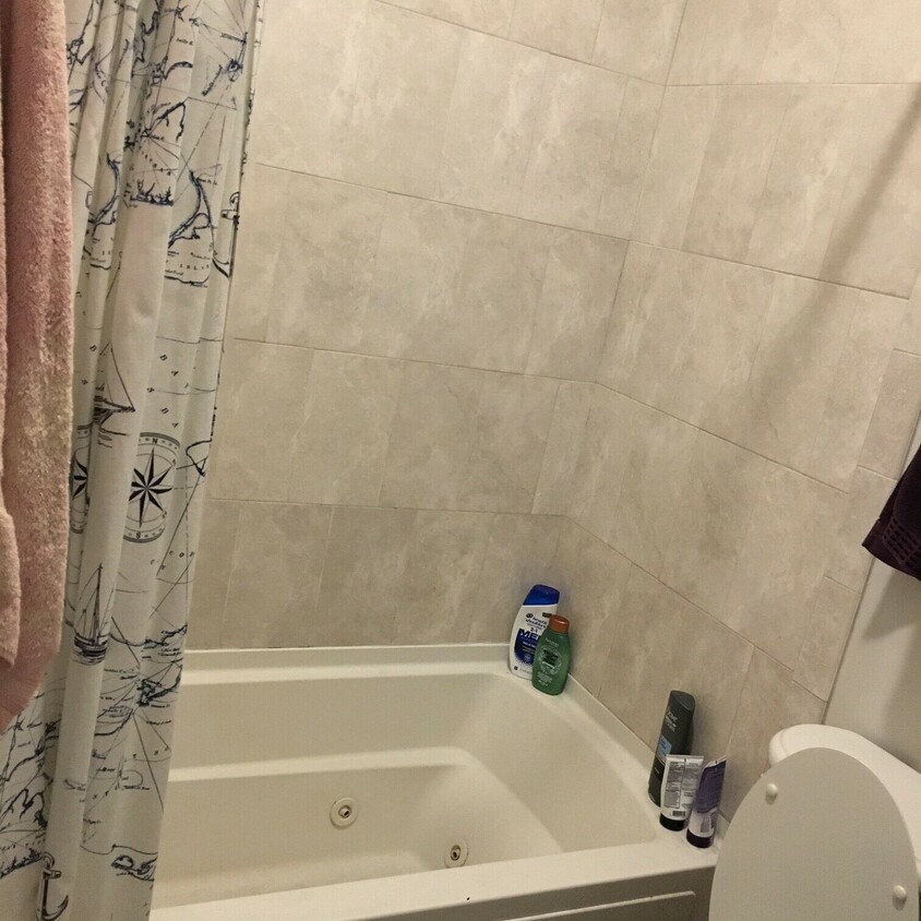 Foto principal - 1081 Beacon St