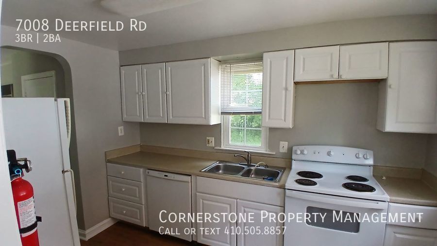 Primary Photo - 7008 Deerfield Rd