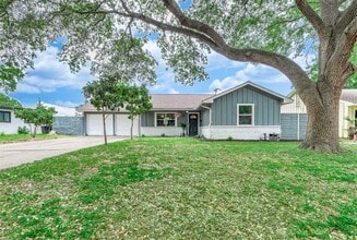Building Photo - 7230 Edgemoor Dr