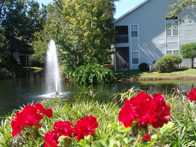 Building Photo - Huntington Lakes Apartments