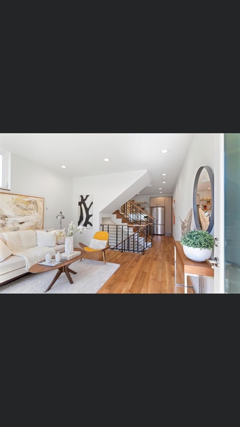 Photo - 3306 W Government Way (Seattle, WA)