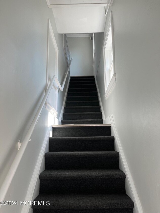 92 Main St Unit 2A, Matawan, NJ 07747 Room for Rent in Matawan, NJ