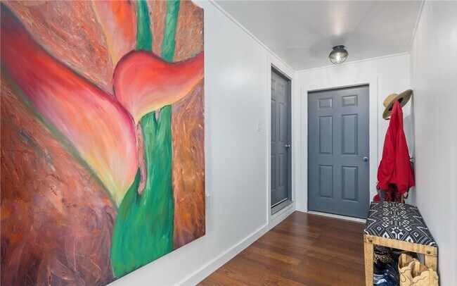 Foto del edificio - Move in Ready! A wonderful spacious 3-bedr...