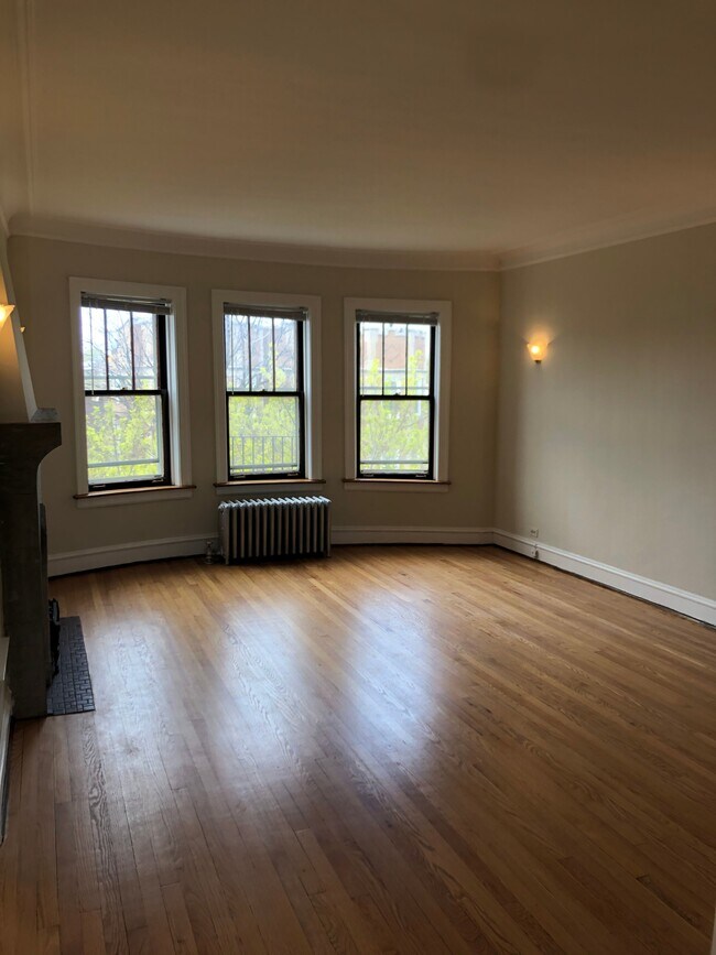 Foto del edificio - 4919 N Rockwell St