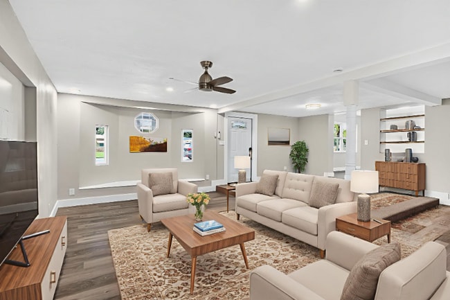 Building Photo - 37 Seminole Ct