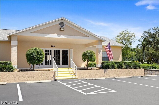 Foto del edificio - 757 Wiggins Lake Dr