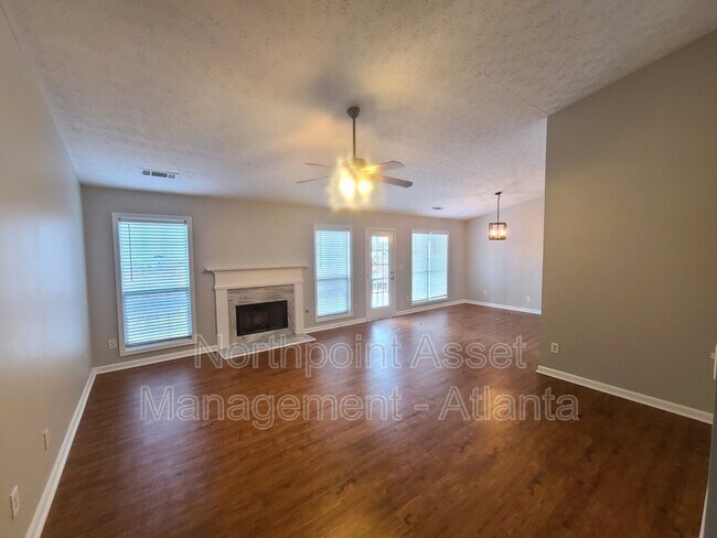 Building Photo - 2690 Cambridge Mews Dr NW