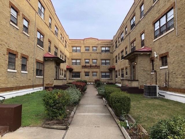 Primary Photo - 5818 Hamilton Ave