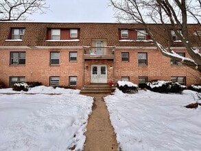 Building Photo - 971 McCarty St NW