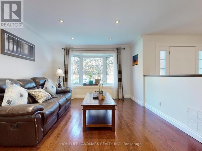 Building Photo - 6 Broughton Ct