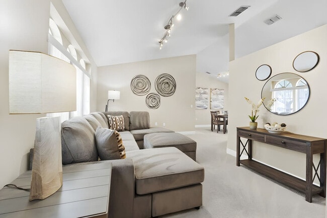 Foto del edificio - 820 Briargrove Ave