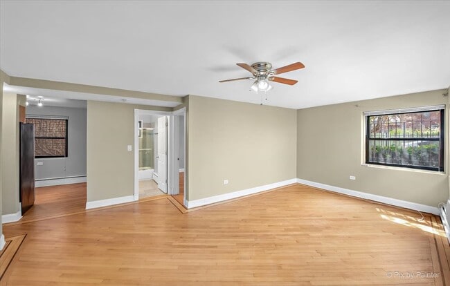 Foto del edificio - 7608 N Rogers Ave