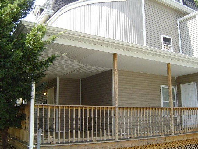 Foto del edificio - 95 S Clinton St