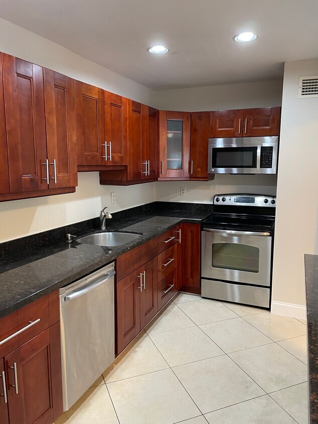 Primary Photo - 13870 SW 90th Ave