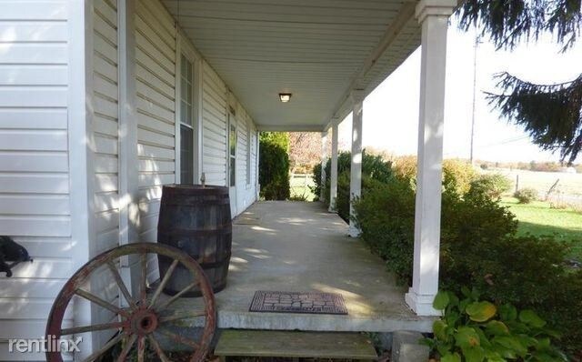 Building Photo - 2 br, 1.5 bath House - 21610 Clarksburg Rd