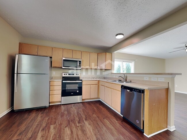 Foto del edificio - 424 Hartford Ct