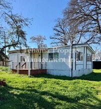 Building Photo - 18570 Red Bank Rd