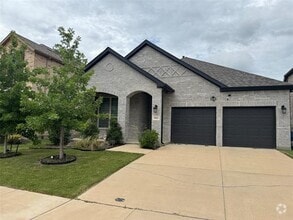 Building Photo - 1922 Renwick Dr