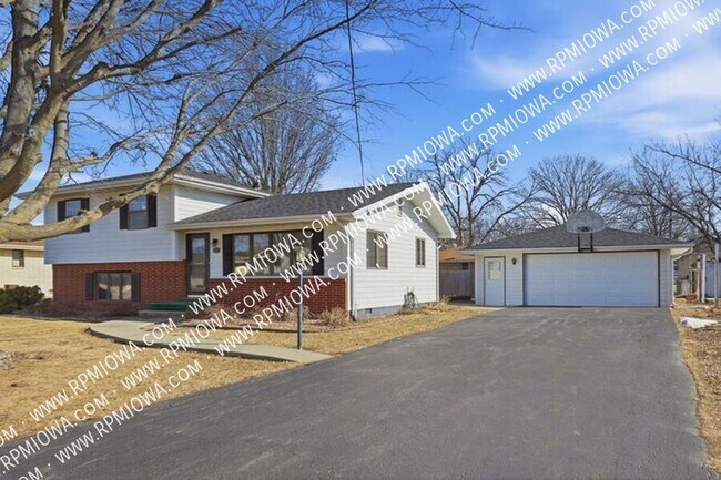 Foto del edificio - 402 S Clark Ave