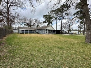 Building Photo - 335 Bayou Dr