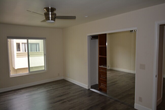 Foto del edificio - 3312 Caminito Eastbluff