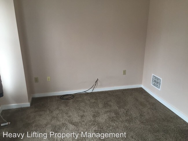 Foto del edificio - 3 br, 1 bath House - 501 1/2 Hamilton St