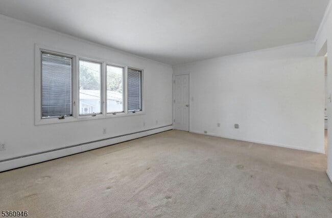 Building Photo - 178 Haverhill Ave
