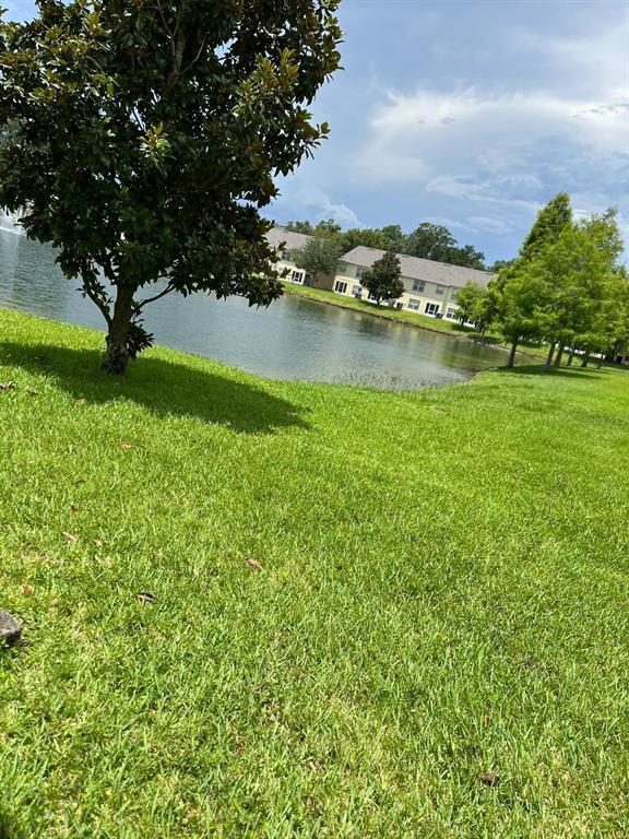 Building Photo - 2827 Club Cortile Cir