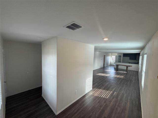 Foto del edificio - 7320 Woodpecker Dr