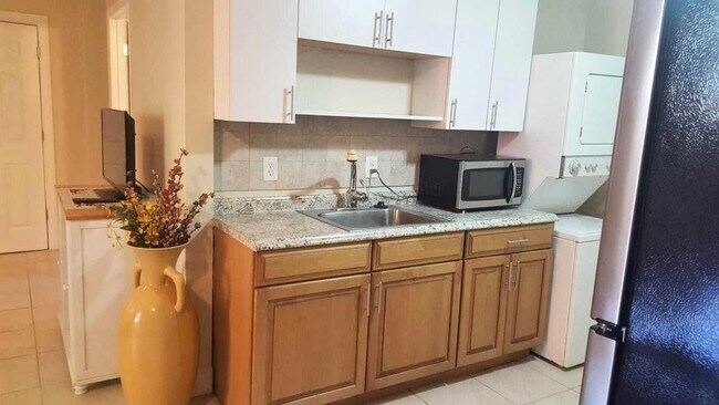 Foto del edificio - 206 Edgewood Dr
