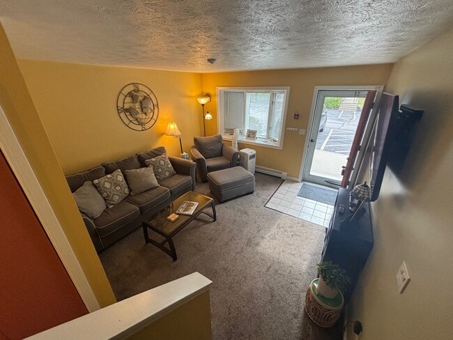 Foto del edificio - 266 Endicott St N