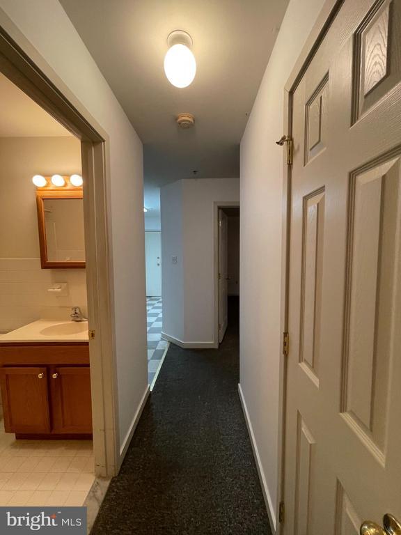 Foto del edificio - 159 E Chestnut St